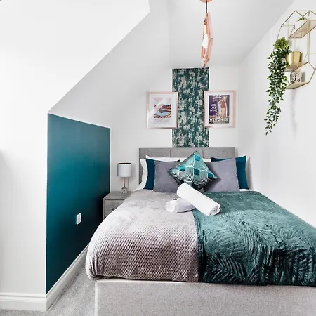 別荘 Modern 5 Bedroom Bath House - Hot Tub