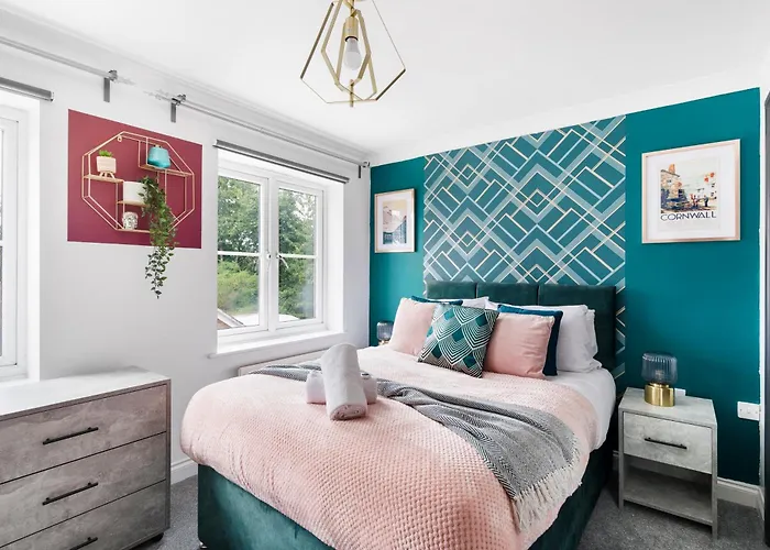 Modern 5 Bedroom Bath House - Hot Tub 別荘 *