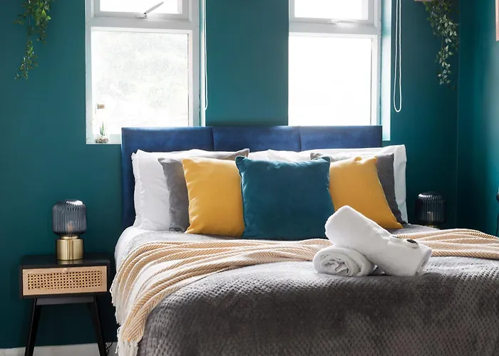 Modern 5 Bedroom Bath House - Hot Tub 別荘 *